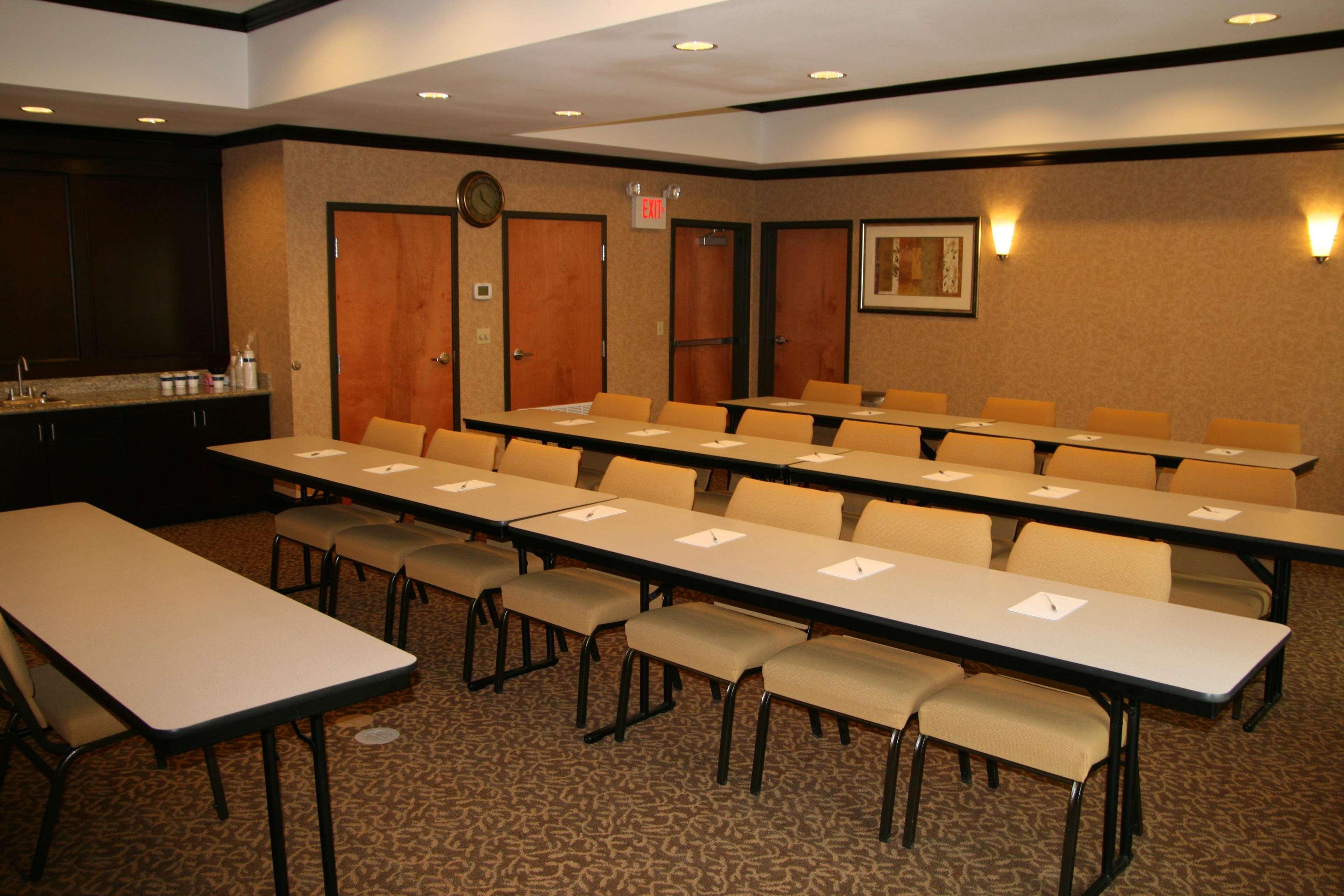 Hampton Inn & Suites Buffalo Buitenkant foto