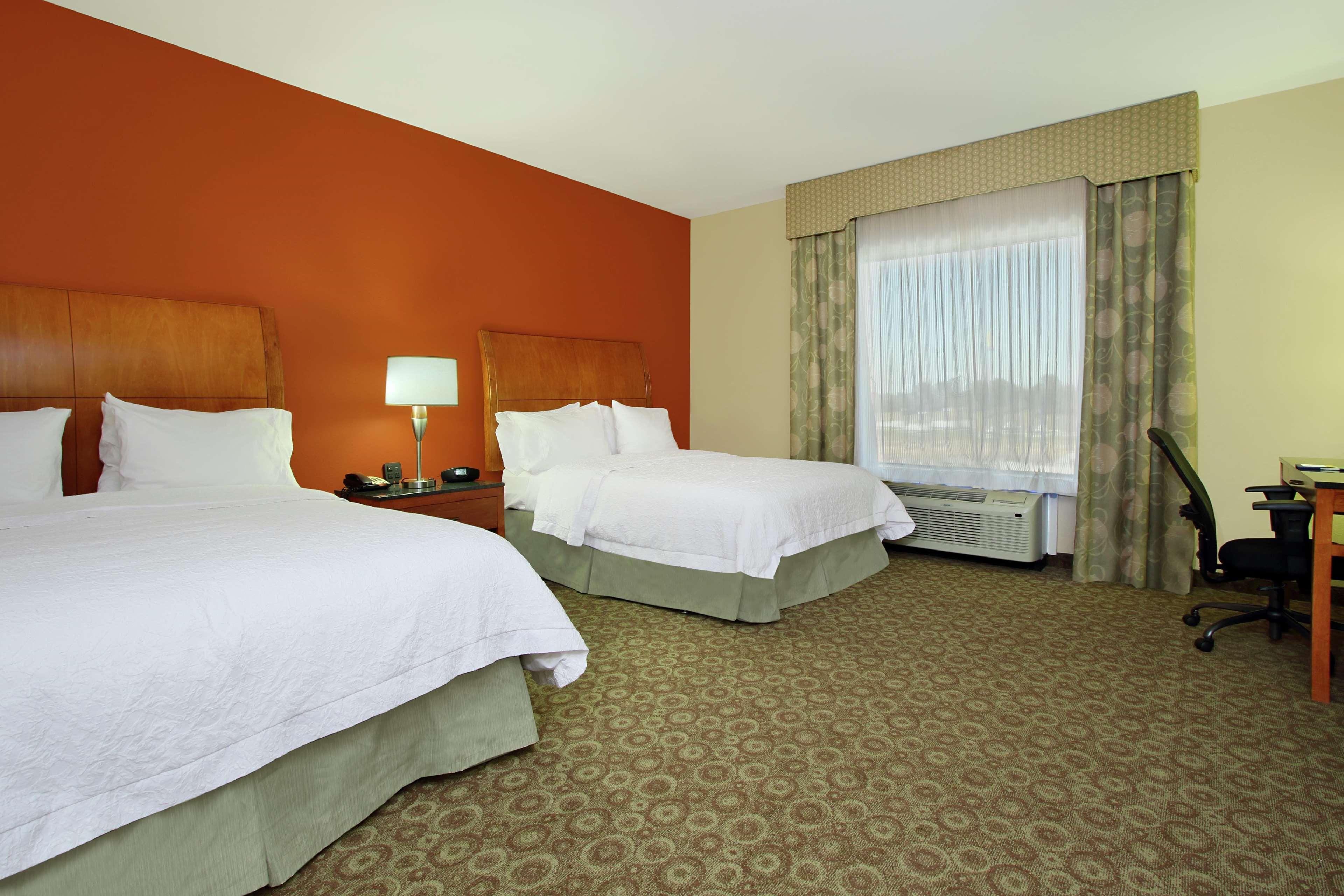 Hampton Inn & Suites Buffalo Buitenkant foto